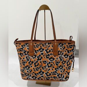 MCM Cheetah Visetos Reversible MM Tote Bag